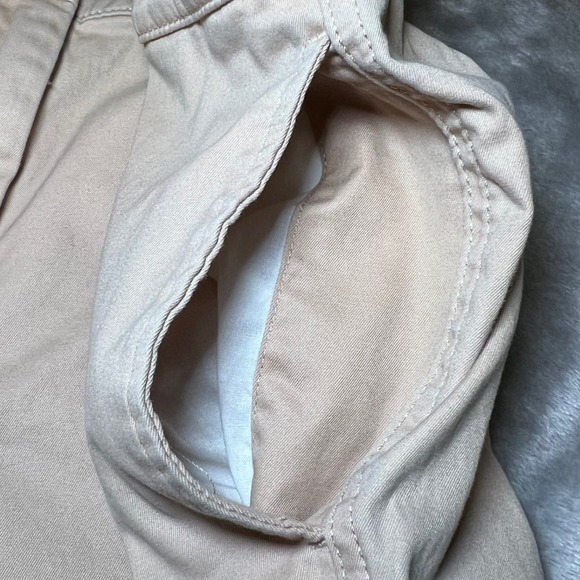 Talbots Perfect Crop Pants Womens 12 Khaki Casual Business Work Everyday - Picture 16 of 16